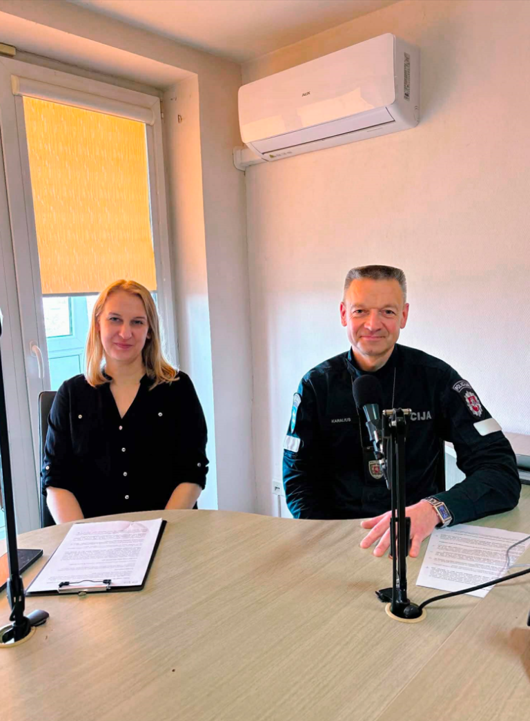 Read more about the article Tylėjimas leidžia smurtui tęstis, o drąsa prasideda nuo kalbėjimo!